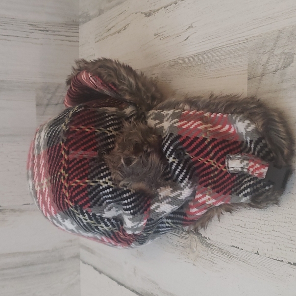 Faux fur tweed plaid trapper hat quilt lined inside, red gray black white green
